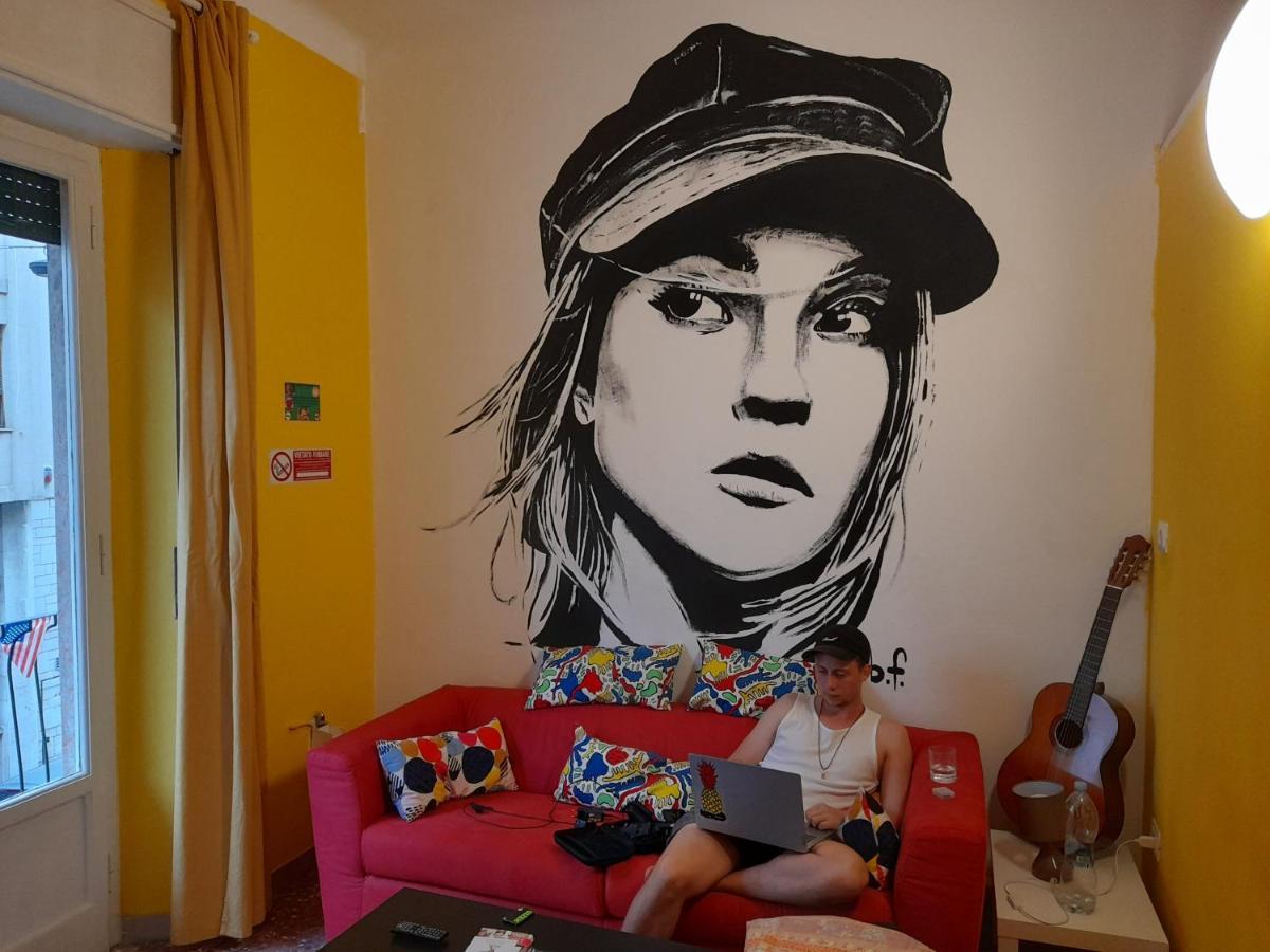 Pisa Train Station Hostel Экстерьер фото