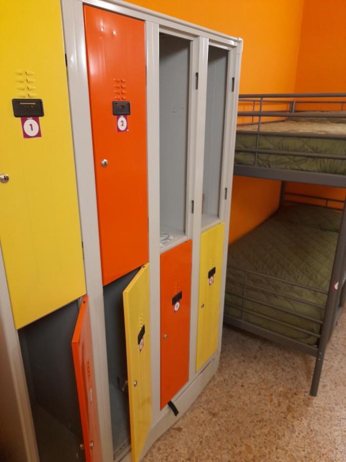 Pisa Train Station Hostel Экстерьер фото