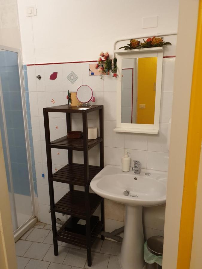 Pisa Train Station Hostel Экстерьер фото