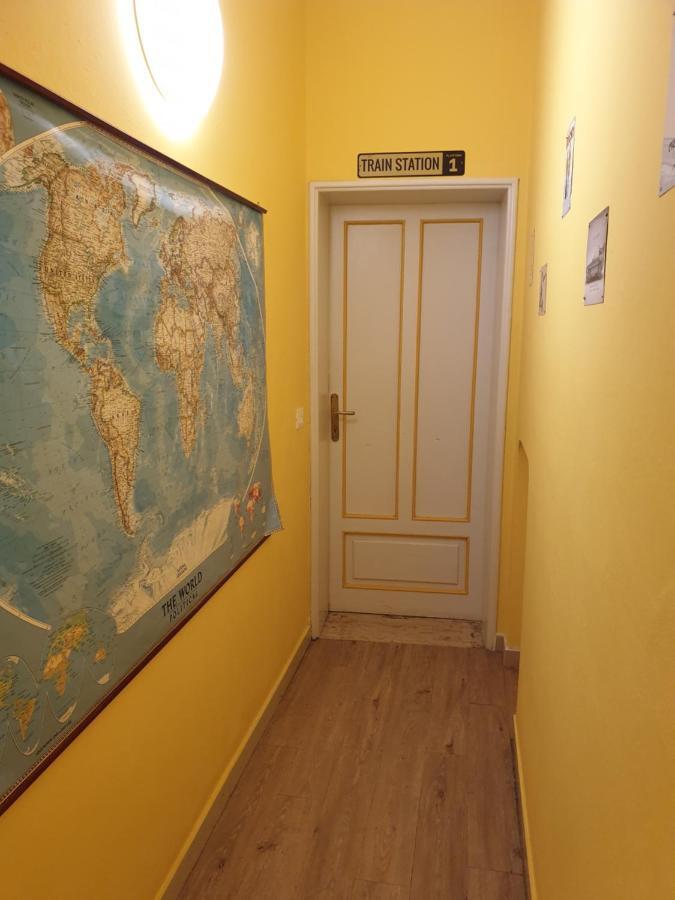 Pisa Train Station Hostel Экстерьер фото